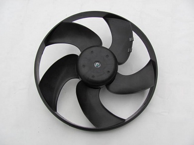 Вентилятор охлаждения радиатора Пежо 206, 207